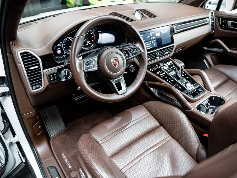 Porsche Cayenne 4.0 V8 680ch Turbo S E-Hybrid  occasion  CHAMPAGNE AU MONT D OR - photo n7
