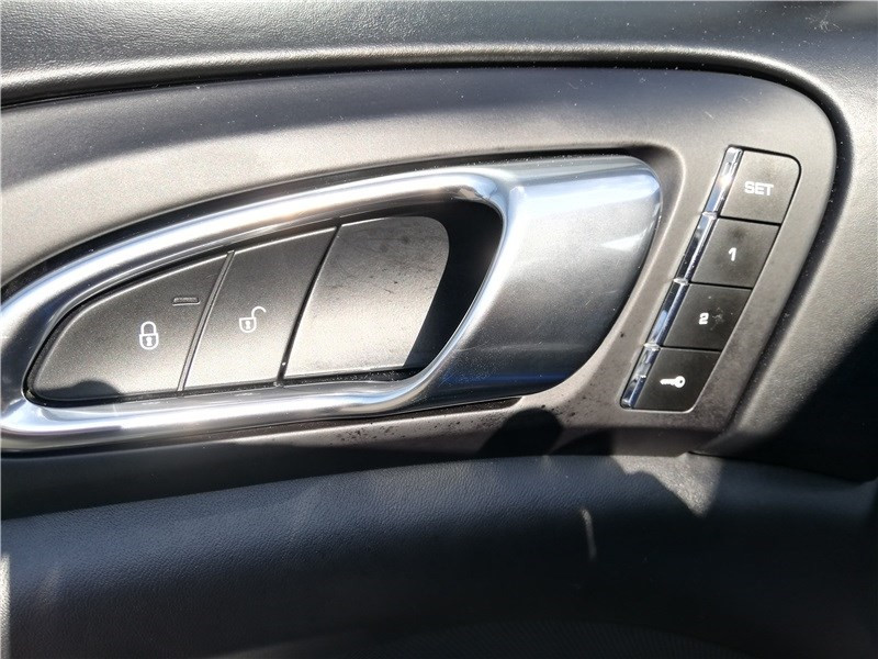 Porsche Cayenne 4.8 V8 520 CH Turbo Tiptronic A  occasion  Toulouse - photo n17