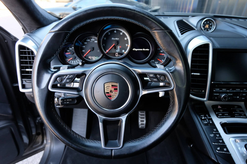 Porsche Cayenne Cayenne 4.8 V8 520 ch Turbo Tiptronic A 5p  occasion  La Motte-Servolex - photo n19