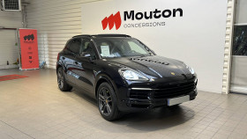 Porsche Cayenne , garage Daniel Mouton Vitr  Vitr
