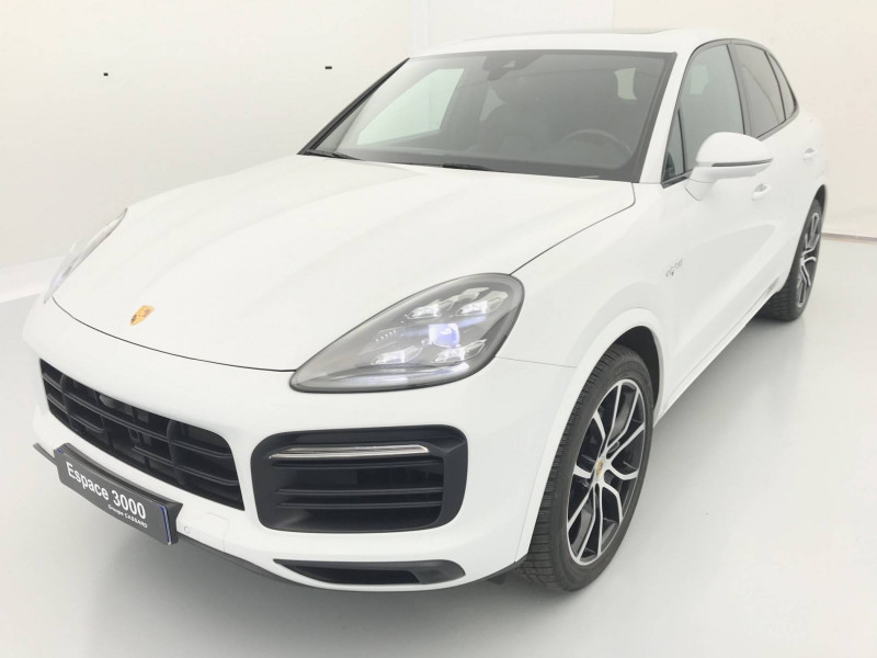 Porsche Cayenne Cayenne E-Hybrid 3.0 V6 462 ch Tiptronic BVA  occasion à Besançon - photo n°3