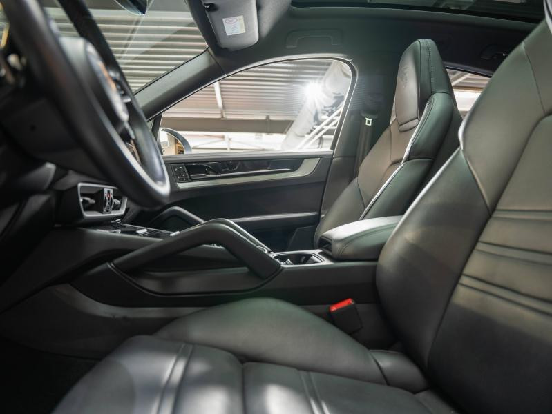 Porsche Cayenne Coup 3.0 V6 470ch E-Hybrid  occasion  MONTELIMAR - photo n8