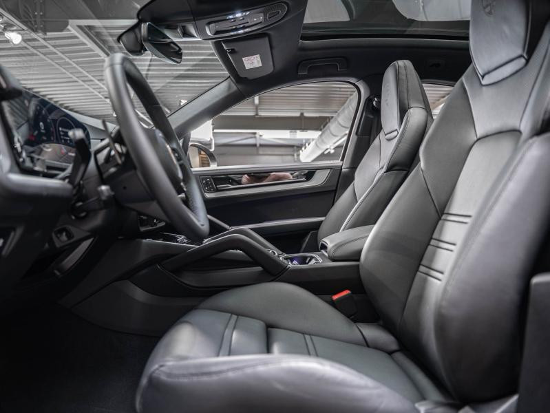 Porsche Cayenne Coup 3.0 V6 470ch E-Hybrid  occasion  CHAMPAGNE AU MONT D OR - photo n8
