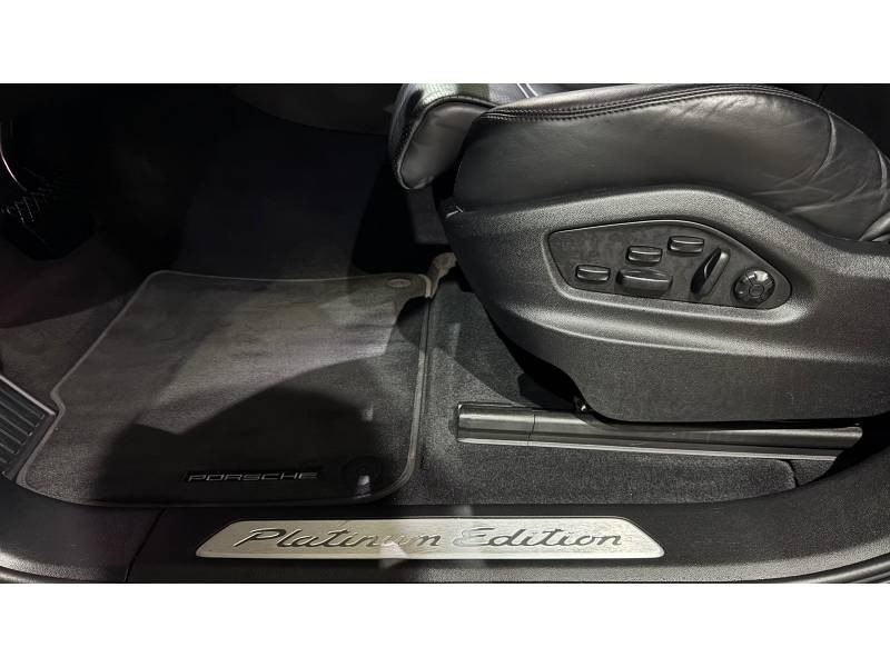 Porsche Cayenne Coupe E-Hybrid 3.0 V6 462 ch Tiptronic BVA Platinum Edition  occasion à Paris - photo n°9