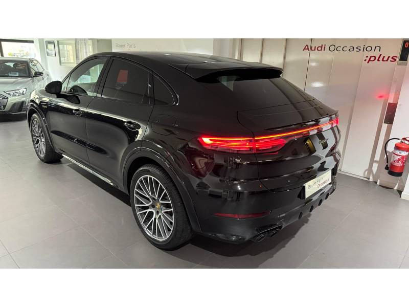 Porsche Cayenne Coupe E-Hybrid 3.0 V6 462 ch Tiptronic BVA Platinum Edition  occasion à Paris - photo n°4