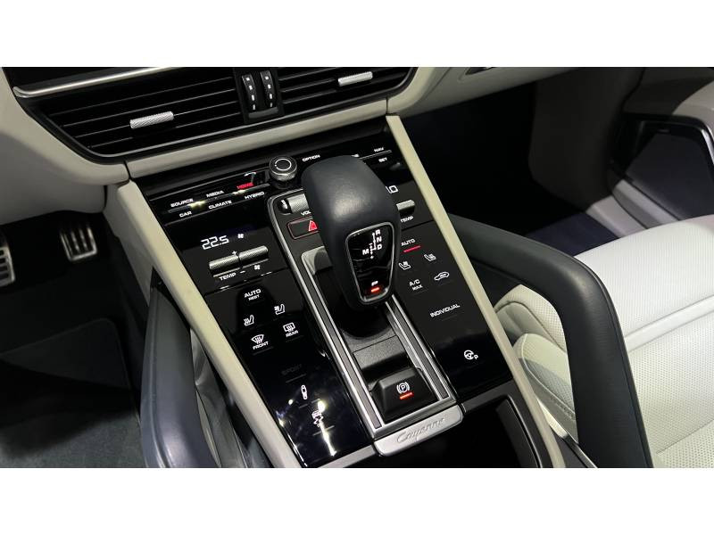 Porsche Cayenne Coupe E-Hybrid 4.0 V8 680 ch Tiptronic BVA Turbo S  occasion  ROISSY-EN-France - photo n5