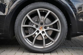 Porsche Cayenne E-Hybrid 3.0 V6 462 ch  BVA  occasion  Beaupuy - photo n11