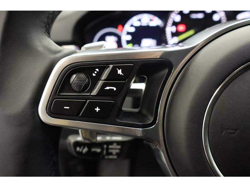 Porsche Cayenne E-Hybrid 3.0 V6 462 ch Tiptronic BVA Platinum Edition  occasion � Lescar - photo n�16