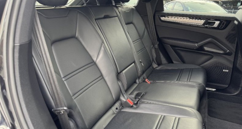 Porsche Cayenne E-Hybrid 3.0 V6 462 ch Tiptronic BVA S  occasion � COURNON - photo n�4
