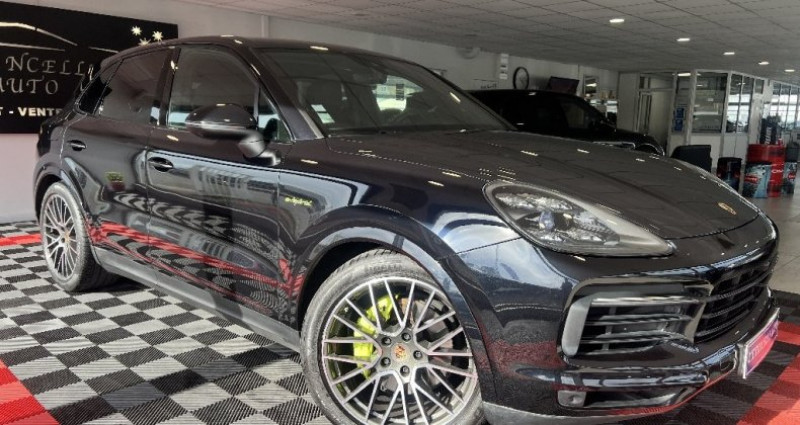 Porsche Cayenne E-Hybrid 3.0 V6 462 ch Tiptronic BVA S  occasion � CREUZIER LE VIEUX - photo n�4