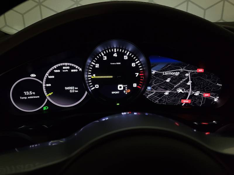 Porsche Cayenne E-Hybrid 3.0 V6 462 ch Tiptronic BVA  occasion  Lormont - photo n17