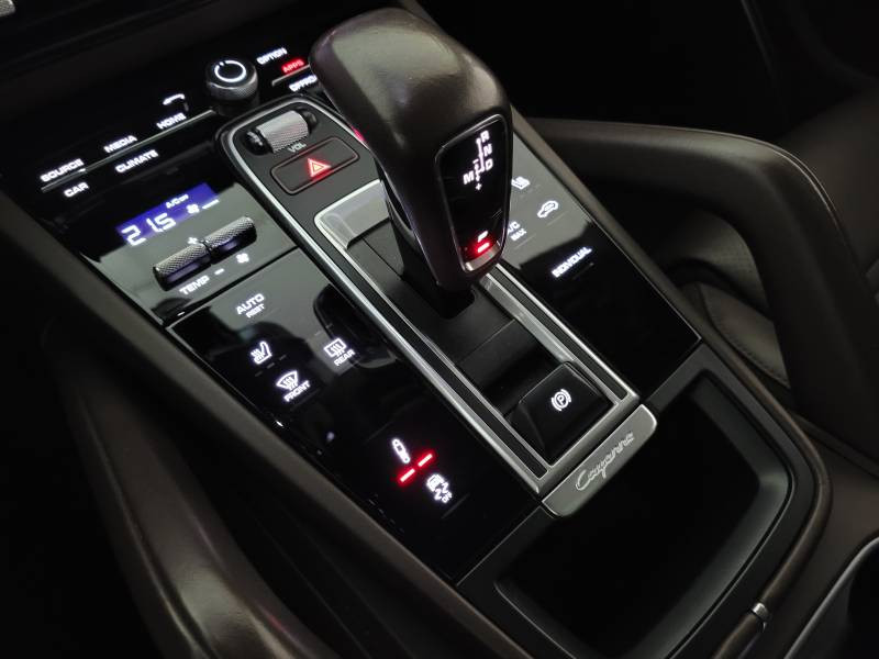 Porsche Cayenne E-Hybrid 3.0 V6 462 ch Tiptronic BVA  occasion  Lormont - photo n6
