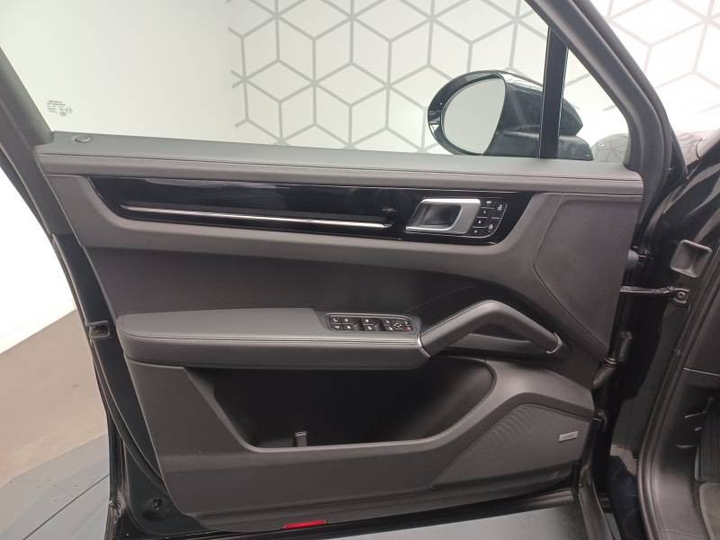 Porsche Cayenne E-Hybrid 3.0 V6 462 ch Tiptronic BVA  occasion  Lormont - photo n17