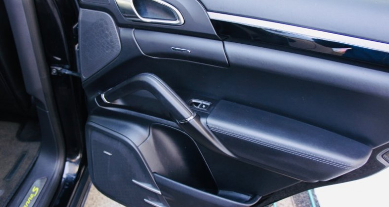 Porsche Cayenne II (2) 3.0 E-HYBRID PLATINUM EDITION TIPTRONIC  occasion &agrave; FREJUS - photo n&deg;6