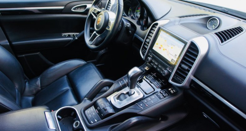 Porsche Cayenne II (2) 3.0 E-HYBRID PLATINUM EDITION TIPTRONIC  occasion &agrave; FREJUS - photo n&deg;7