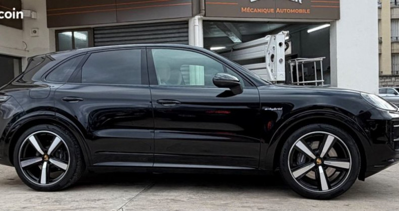 Porsche Cayenne iii (2) 3.0 v6 e-hybrid 470 + pack sport design attelage pas  occasion  Nancy - photo n2