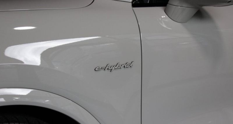 Porsche Cayenne III 3.0 V6 E-HYBRID 470 TIPTRONIC  occasion � Le Port Marly - photo n�6