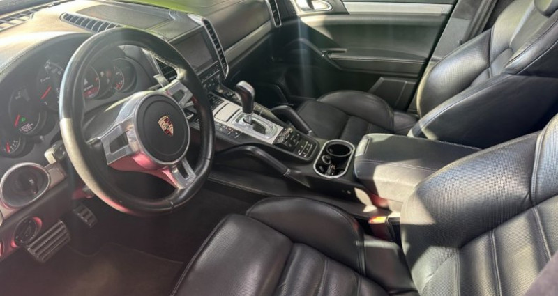 Porsche Cayenne N1 4.8 V8 TURBO TIPTRONIC S A  occasion � PERTUIS - photo n�6