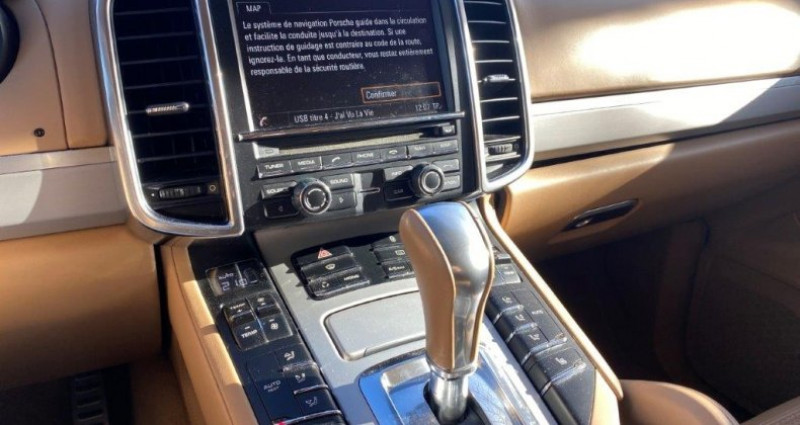 Porsche Cayenne S DIESEL 4.2D V8 S 382CV Tiptronic S A  occasion � LA TOUR DE SALVAGNY - photo n�7