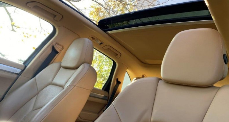 Porsche Cayenne S DIESEL 4.2D V8 S 382CV Tiptronic S A  occasion � LA TOUR DE SALVAGNY - photo n�6