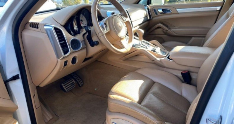 Porsche Cayenne S DIESEL 4.2D V8 S 382CV Tiptronic S A  occasion � LA TOUR DE SALVAGNY - photo n�3