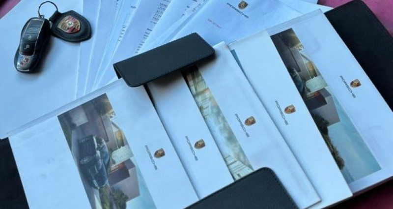 Porsche Cayenne S e-hybrid platinum edition 2017 - photo n°4 Porsche Cayenne S e-hybrid platinum edition  occasion à Les Thilliers-en-Vexin - photo n°4