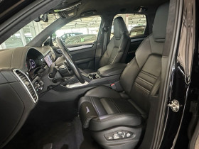 Porsche Cayenne Turbo 4.0 V8 550 ch  BVA  occasion  Beaupuy - photo n5