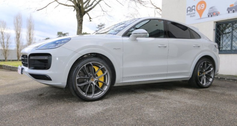 Porsche Cayenne TURBO S Coupe E-Hybrid 4.0 V8 680 ch Tiptronic BVA S  occasion � LA TOUR DE SALVAGNY - photo n�3