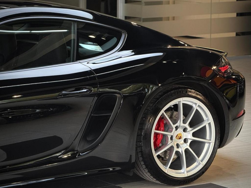 Porsche Cayman 718 Cayman GTS 4.0 *SportAGA*Carplay*Bose*RFK 2020 - photo n°3 Porsche Cayman 718 Cayman GTS 4.0 *SportAGA*Carplay*Bose*RFK  occasion à L'Union - photo n°3
