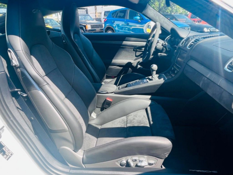 Porsche Cayman GT4*1.Hd*Approved neu*Sammler*Klappe* 2016 - photo n°14 Porsche Cayman GT4*1.Hd*Approved neu*Sammler*Klappe*  occasion à L'Union - photo n°14