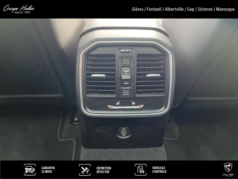 Porsche Macan Basis 2.0 252 ch PDK7  occasion  Fontanil-Cornillon - photo n18