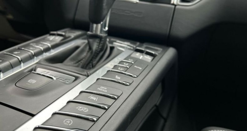 Porsche Macan GTS * Pano * SportChrono * 1re main * PDLS   * 8 voies  occasion à Mudaison - photo n°4