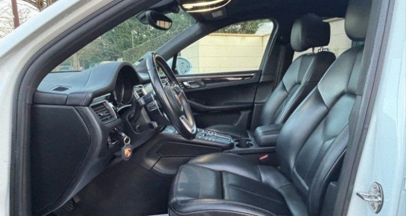 Porsche Macan S PDK V6 3.0L  occasion � Ferri�res-en-Brie - photo n�5