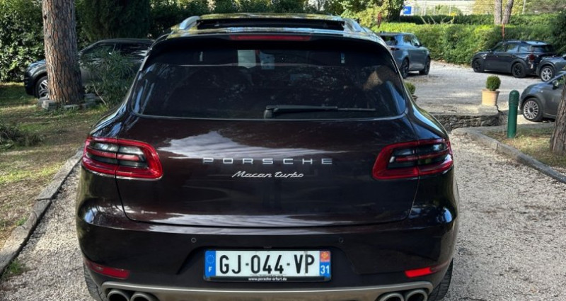 Porsche Macan Turbo 3.6 V6 400 ch PDK / 2ÈME MAIN / HISTORIQUE COMPLET / F 2016 - photo n°5 Porsche Macan Turbo 3.6 V6 400 ch PDK / 2ÈME MAIN / HISTORIQUE COMPLET / F  occasion à GASSIN - photo n°5