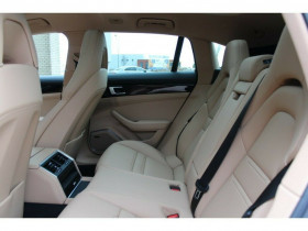 Porsche Panamera 4 Hybride V6 3.0 330  occasion  Beaupuy - photo n6