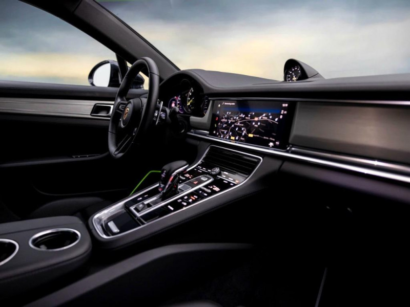Porsche Panamera 4 Hybride V6 3.0 330  occasion � L'Union - photo n�14
