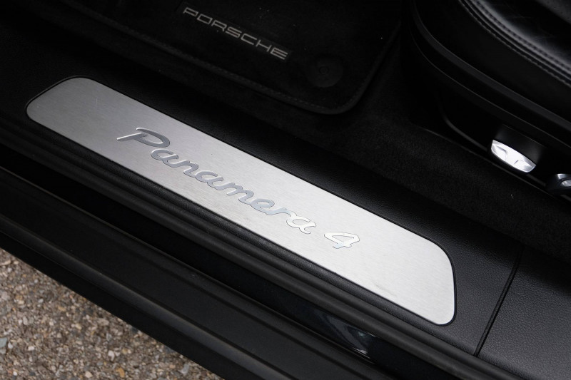Porsche Panamera Panamera 4 V6 3.0 462 PDK Hybrid Sport Turismo 5p  occasion  Seynod - photo n17