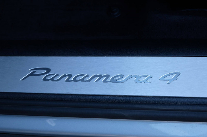 Porsche Panamera Panamera 4 V6 3.0 462 PDK Hybrid Sport Turismo  5p  occasion  La Motte-Servolex - photo n18