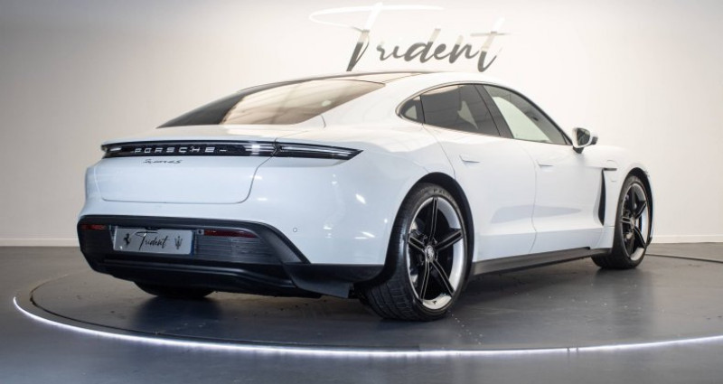 Porsche Taycan 4S 571 ch avec batterie performance plus  occasion  La Roche Sur Yon - photo n5