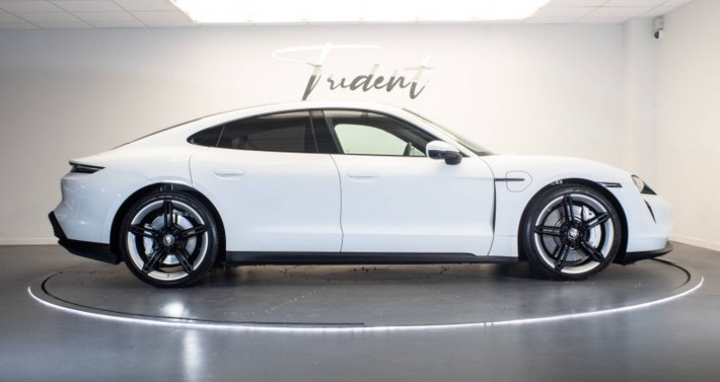 Porsche Taycan 4S 571 ch avec batterie performance plus  occasion  La Roche Sur Yon - photo n4