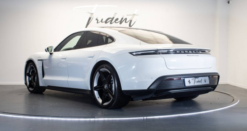Porsche Taycan 4S 571 ch avec batterie performance plus  occasion  La Roche Sur Yon - photo n7
