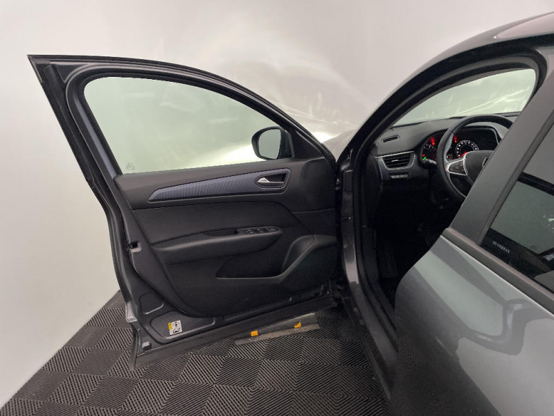 Renault Arkana Arkana mild hybrid 140 EDC FAP - 22 Evolution 2023 - photo n°19 Renault Arkana Arkana mild hybrid 140 EDC FAP - 22 Evolution  occasion à LA CHAPELLE-LONGUEVILLE - photo n°19