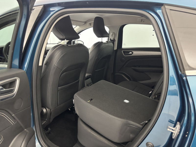 Renault Arkana E-Tech 145 21B Intens 5p 2022 - photo n°10 Renault Arkana E-Tech 145 21B Intens 5p  occasion à SAINT-GREGOIRE - photo n°10