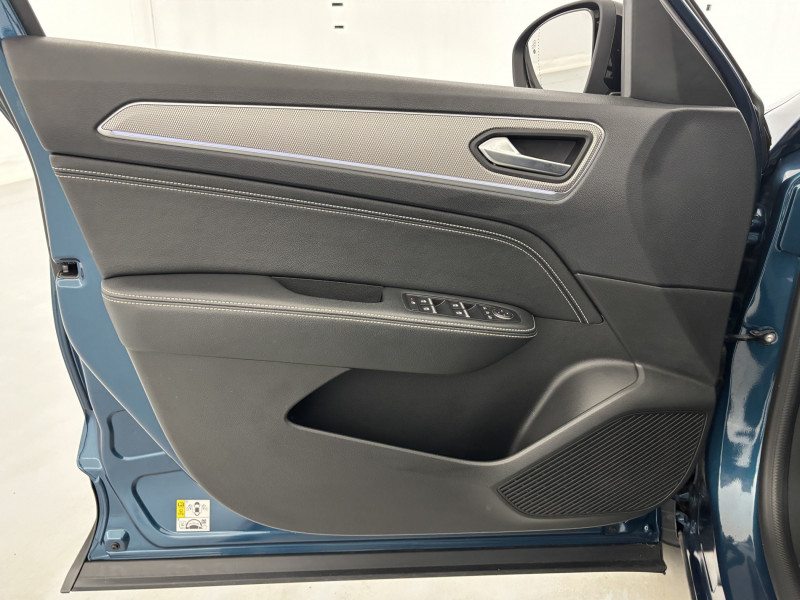 Renault Arkana E-Tech 145 21B Intens 5p 2022 - photo n°11 Renault Arkana E-Tech 145 21B Intens 5p  occasion à SAINT-GREGOIRE - photo n°11