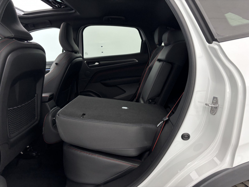 Renault Arkana E-Tech 145 21B R.S. Line 5p 2021 - photo n°11 Renault Arkana E-Tech 145 21B R.S. Line 5p  occasion à SAINT-GREGOIRE - photo n°11