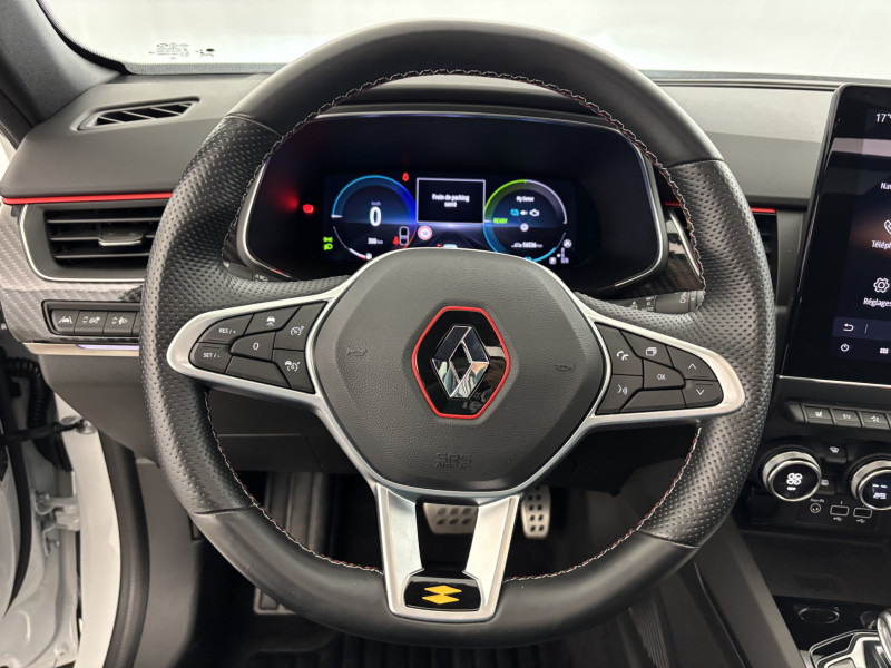 Renault Arkana E-Tech 145 21B R.S. Line 5p 2021 - photo n°15 Renault Arkana E-Tech 145 21B R.S. Line 5p  occasion à SAINT-GREGOIRE - photo n°15