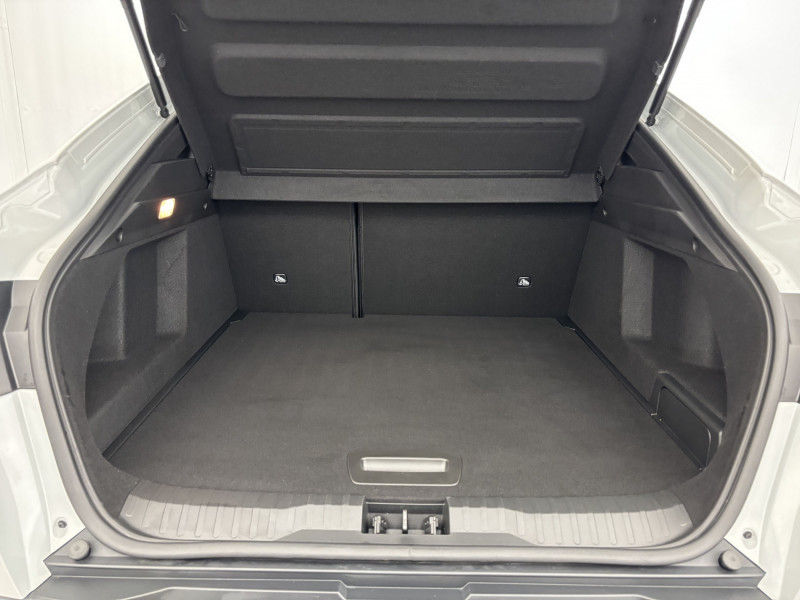 Renault Arkana E-Tech 145 21B R.S. Line 5p 2021 - photo n°9 Renault Arkana E-Tech 145 21B R.S. Line 5p  occasion à SAINT-GREGOIRE - photo n°9