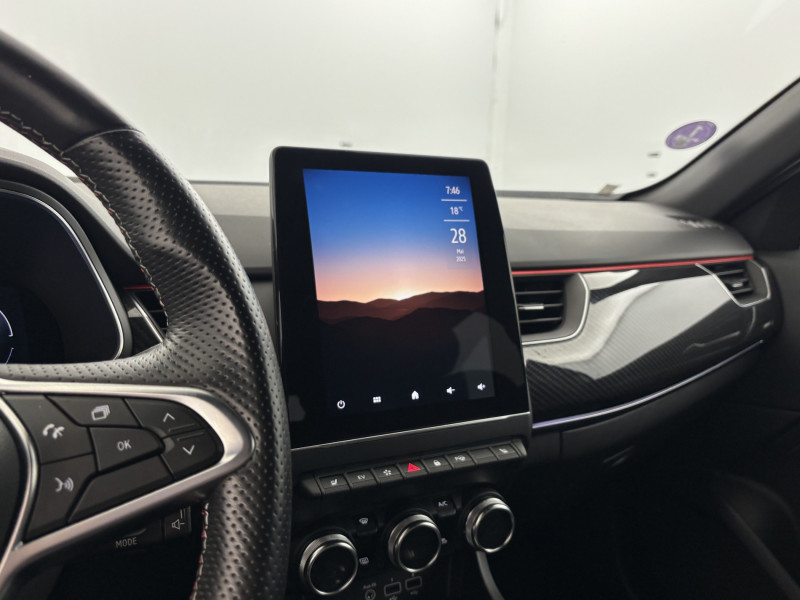 Renault Arkana E-Tech 145 R.S. Line 5p 2021 - photo n°18 Renault Arkana E-Tech 145 R.S. Line 5p  occasion à SAINT-GREGOIRE - photo n°18