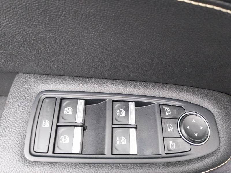 Renault Arkana E-Tech full hybrid 145 GSR2 Techno 2025 - photo n°13 Renault Arkana E-Tech full hybrid 145 GSR2 Techno  occasion à Langon - photo n°13