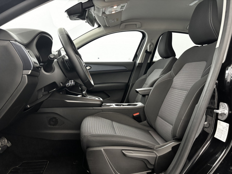 Renault Arkana mild hybrid 140 EDC FAP 22 Evolution 5p 2023 - photo n°13 Renault Arkana mild hybrid 140 EDC FAP 22 Evolution 5p  occasion à SAINT-GREGOIRE - photo n°13